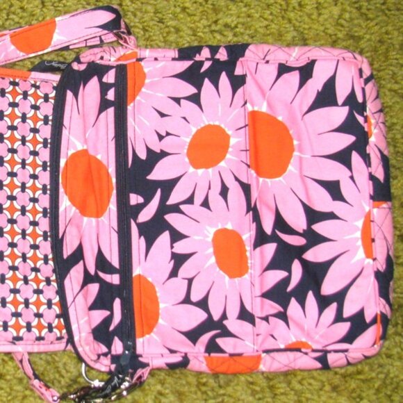 Vera Bradley Shoulder Bag Retired "Love Me" Design NWOT - Picture 5 of 7